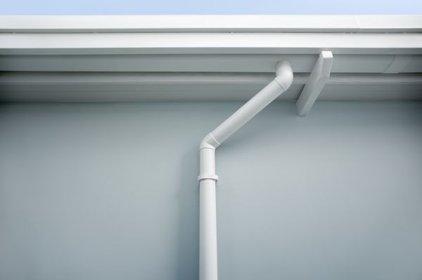 Downspout Unclogging in Navarre