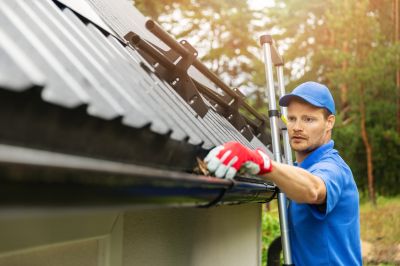 Equipment setup for gutter cleaning